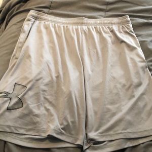 Size XL Under Armour Gray Athletic Shorts